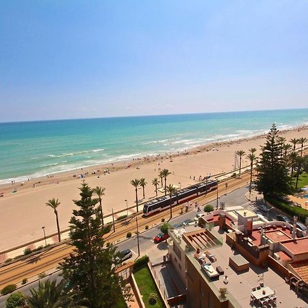 Primera Linea Muchavista Beach 坎佩略 外观 照片